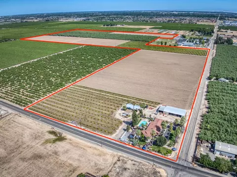 2922 S Fowler Ave, Fresno, CA 93725