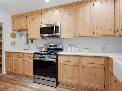Kitchen - 59967 Cascadel Rd, North Fork, CA 93643 photo 3 of 3