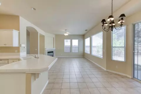 Living - 2959 Swift Ave, Clovis, CA 93611 photo 6 of 9