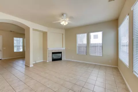 Living - 2959 Swift Ave, Clovis, CA 93611 photo 8 of 9