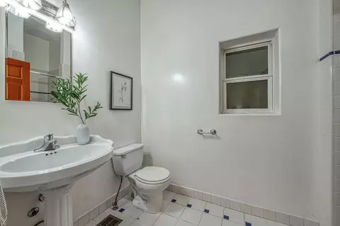 Bath - 4715 E Copper Ave, Clovis, CA 93619 photo 5 of 7