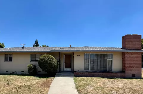 2300 14th, Kingsburg, CA 93631