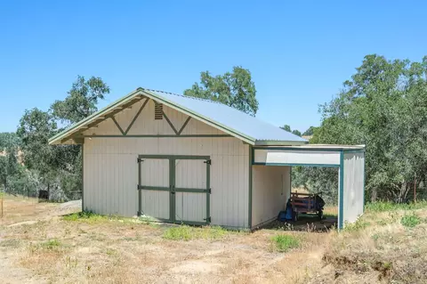 Other - 37667 Eagle Dr, Raymond, CA 93653 photo 1 of 8