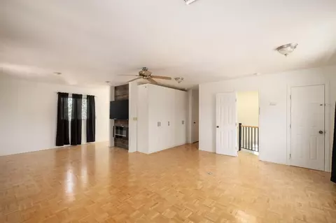 Living - 37667 Eagle Dr, Raymond, CA 93653 photo 6 of 7
