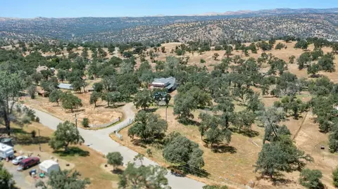 View/Area - 37667 Eagle Dr, Raymond, CA 93653 photo 3 of 7