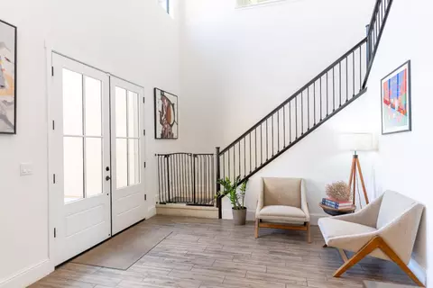 Entry Way - 1104 Bloom Ave, Clovis, CA 93619 photo 3 of 12
