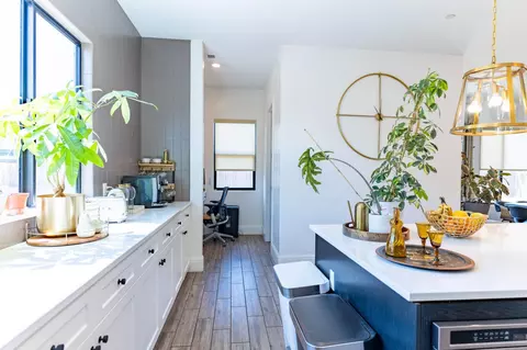 Kitchen - 1104 Bloom Ave, Clovis, CA 93619 photo 6 of 9