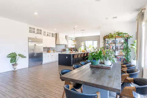 Dining - 1104 Bloom Ave, Clovis, CA 93619 photo 2 of 2