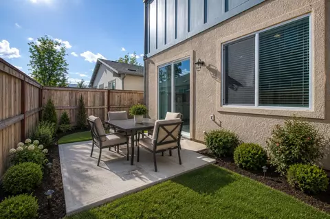 Exterior - 738 Katelyn Ave, Madera, CA 93636 photo 4 of 15