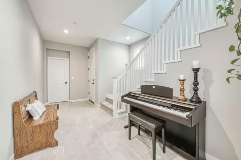 Entry Way - 738 Katelyn Ave, Madera, CA 93636 photo 3 of 4