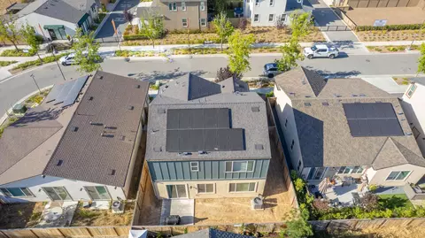 View/Area - 738 Katelyn Ave, Madera, CA 93636 photo 10 of 17