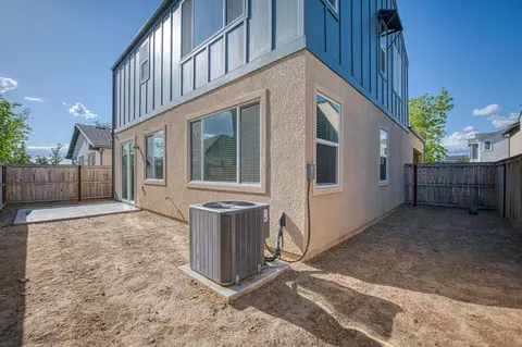 Exterior - 738 Katelyn Ave, Madera, CA 93636 photo 8 of 15