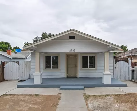 2835 E Tyler Ave, Fresno, CA 93701