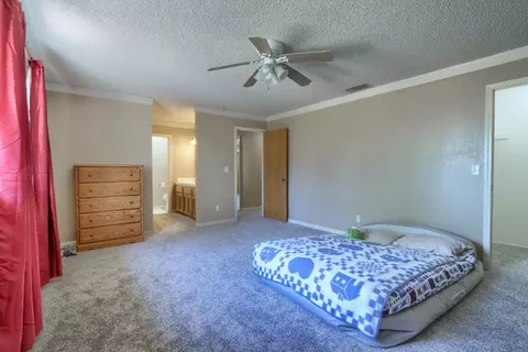 Bedroom - 37336 Eagle Dr, Raymond, CA 93653 photo 7 of 9