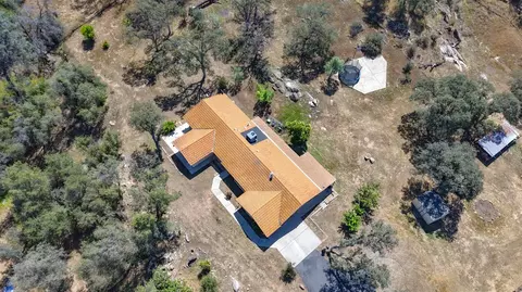 View/Area - 37336 Eagle Dr, Raymond, CA 93653 photo 2 of 9