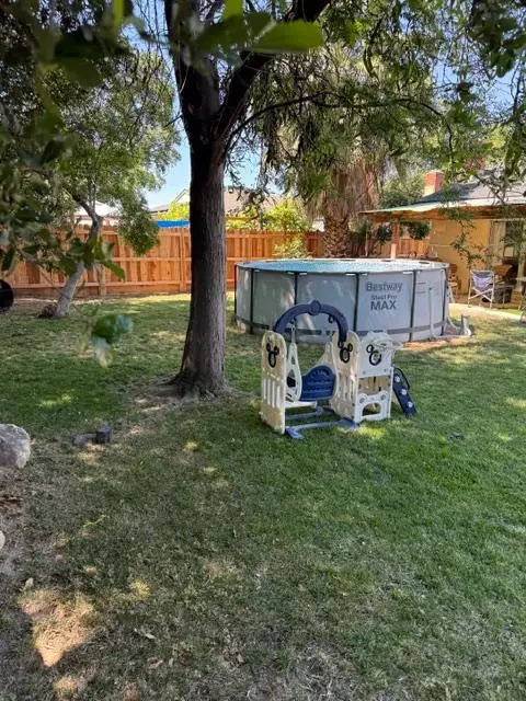 2415 Fordham Ave, Clovis, CA 93611 photo 8