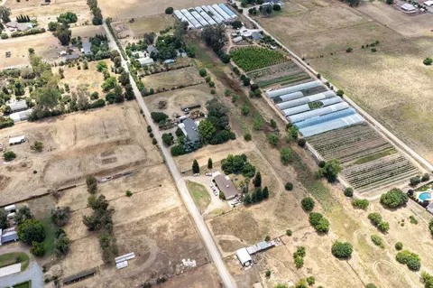 View/Area - 10365 E Bullard Ave, Clovis, CA 93619 photo 12 of 16