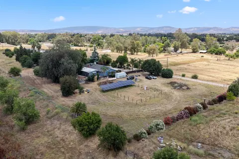 View/Area - 10365 E Bullard Ave, Clovis, CA 93619 photo 7 of 16