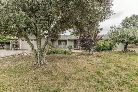 29545 Oak Meadow Rd, Tollhouse, CA 93667