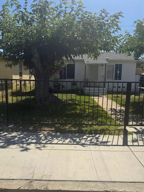 1123 N D, Madera, CA 93638