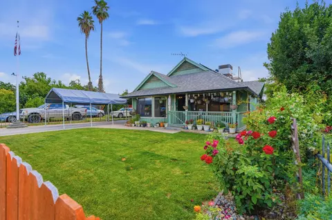 428 S A St, Madera, CA 93638