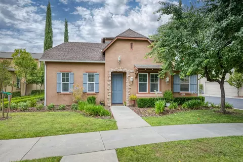 Exterior - 4158 Trenton Ave, Clovis, CA 93619 photo 2 of 11