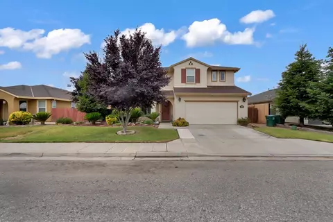 105 Pine St, Chowchilla, CA 93610
