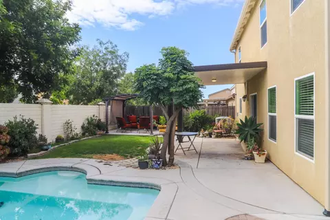 Exterior - 313 Fritz St, Madera, CA 93638 photo 3 of 4