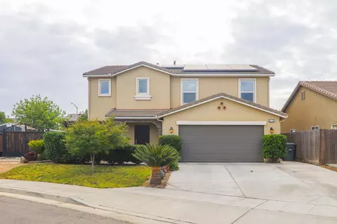 313 Fritz St, Madera, CA 93638