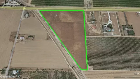 836 S Academy Ave, Sanger, CA 93657 photo 13