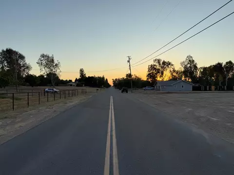 35955 Bonadelle Ave, Madera, CA 93636 photo 9