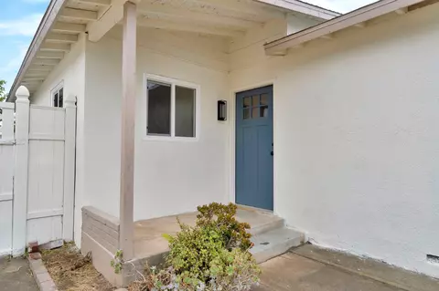 Exterior - 1205 Rogers St, Madera, CA 93638 photo 5 of 9