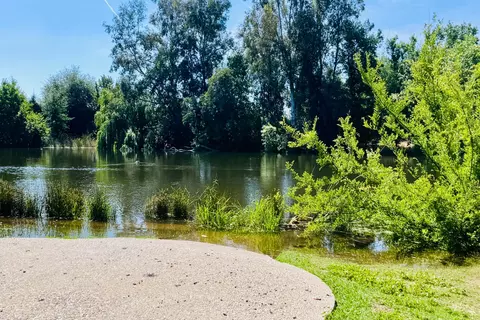 View/Area - 8155 N Fowler Ave, Clovis, CA 93619 photo 5 of 11