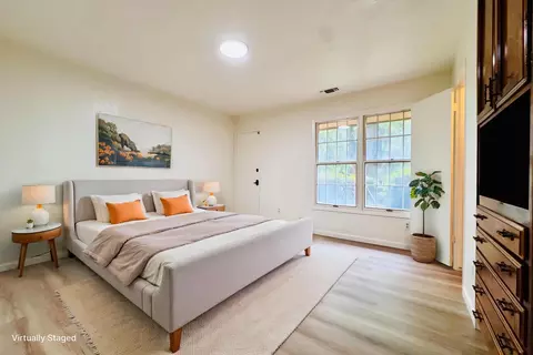 Bedroom - 8155 N Fowler Ave, Clovis, CA 93619 photo 2 of 7