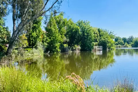 View/Area - 8155 N Fowler Ave, Clovis, CA 93619 photo 1 of 11