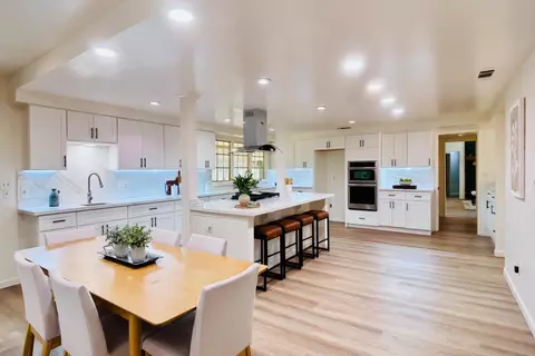 Kitchen - 8155 N Fowler Ave, Clovis, CA 93619 photo 2 of 5