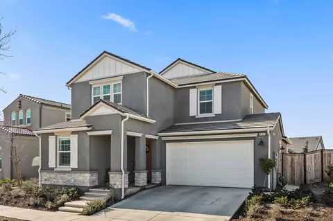 4342 Oak Knoll Rd, Madera, CA 93636