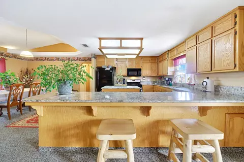 Kitchen - 20689 Olympia Rd, Madera, CA 93638 photo 1 of 7