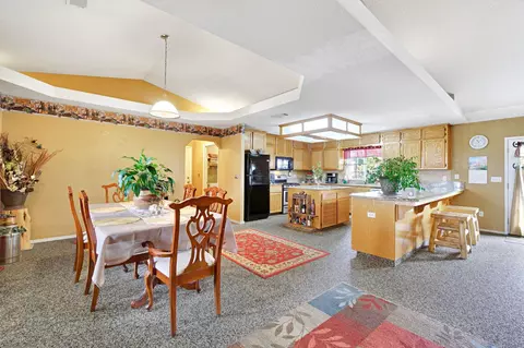 Dining - 20689 Olympia Rd, Madera, CA 93638 photo 1 of 3