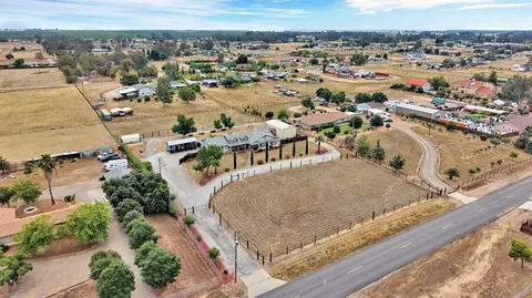 View/Area - 20689 Olympia Rd, Madera, CA 93638 photo 1 of 10