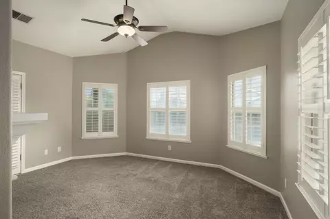 Living - 147 Everglade Ave, Clovis, CA 93619 photo 3 of 7