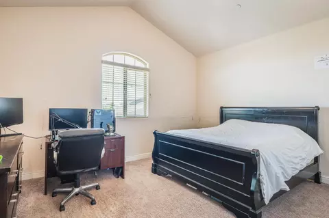 Bedroom - 4102 Duncan Ave, Clovis, CA 93619 photo 3 of 9