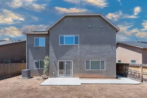 Exterior - 4102 Duncan Ave, Clovis, CA 93619 photo 4 of 6