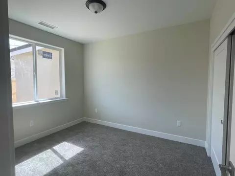 386 S Susan Ave, Kerman, CA 93630 photo 7
