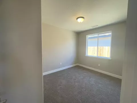 16259 W David Ave, Kerman, CA 93630 photo 8