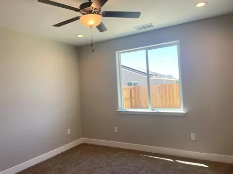 16259 W David Ave, Kerman, CA 93630 photo 6