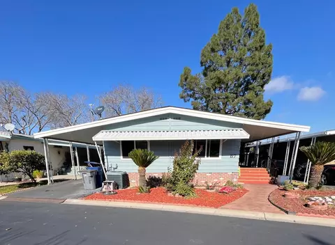 2706 W Ashlan Ave #87, Fresno, CA 93705