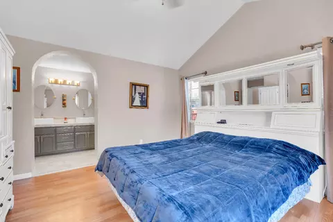 Bedroom - 2021 Elwin Way, Modesto, CA 95350 photo 4 of 4