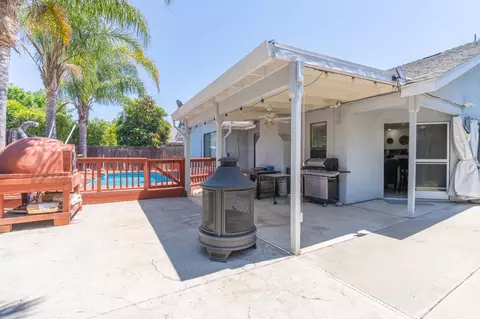 Exterior - 2021 Elwin Way, Modesto, CA 95350 photo 3 of 5