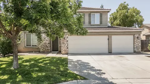 Exterior - 1948 Austin Ave, Clovis, CA 93611 photo 15 of 15